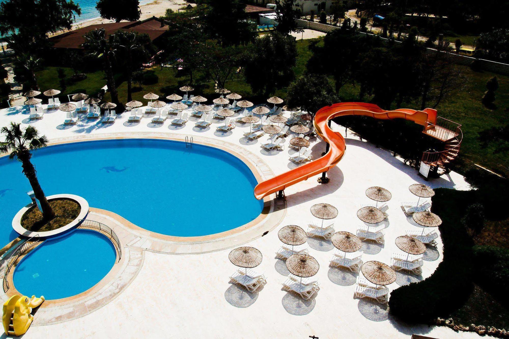 The Holiday Resort Ντιντίμ Εξωτερικό φωτογραφία