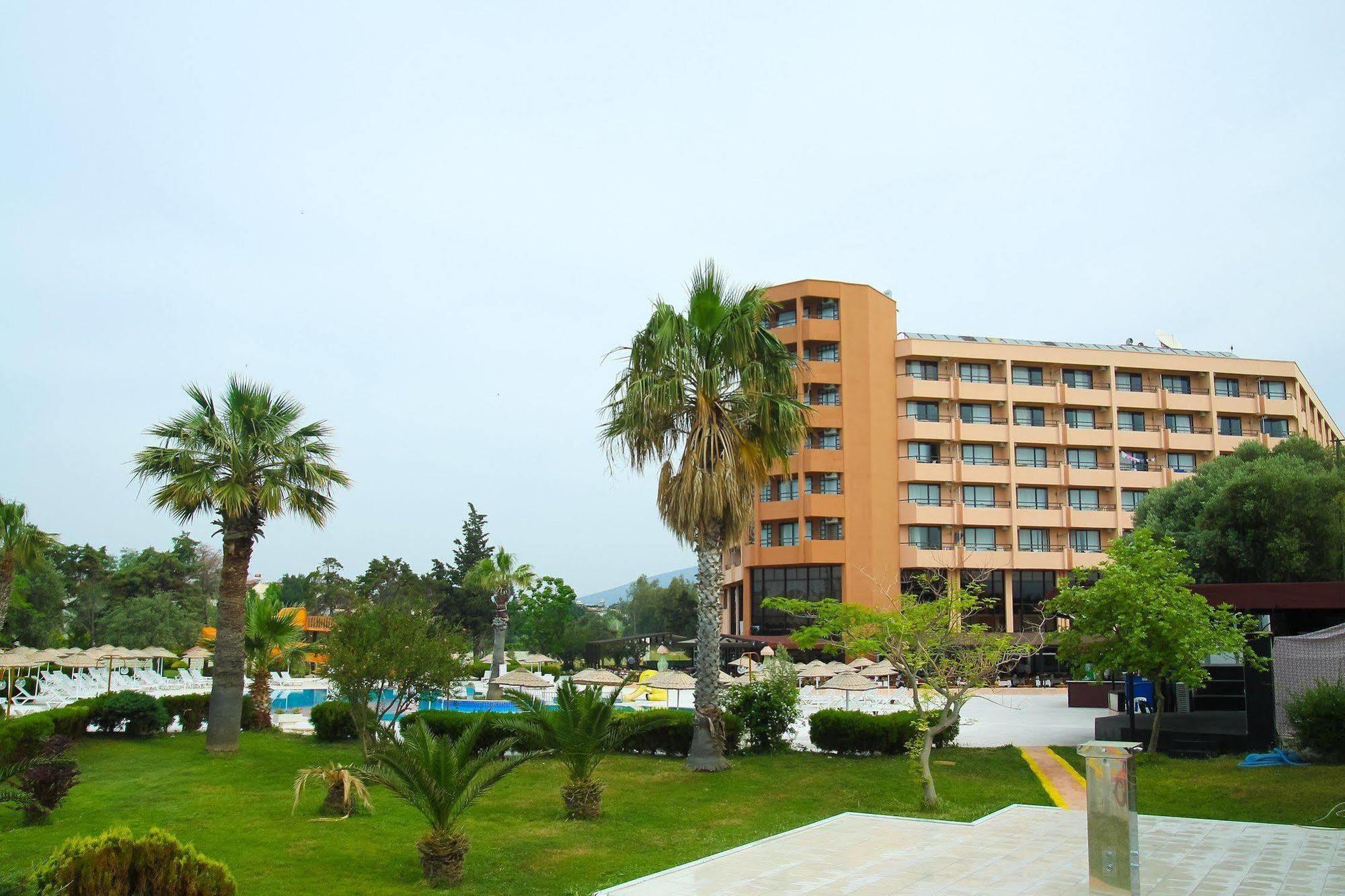 The Holiday Resort Ντιντίμ Εξωτερικό φωτογραφία